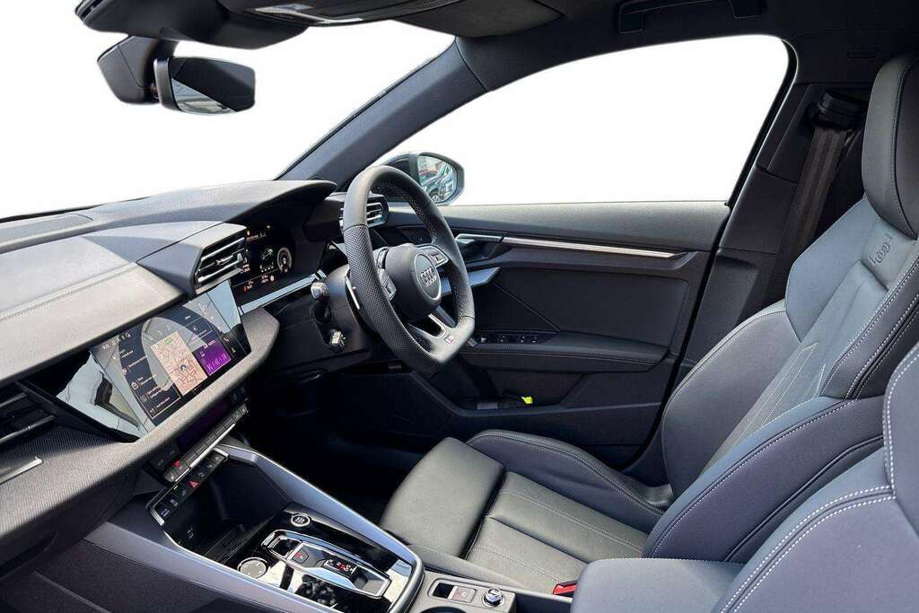 Audi A3 1.5 Tfsi E 204 Black Edition S Tronic 2026 Grey #2