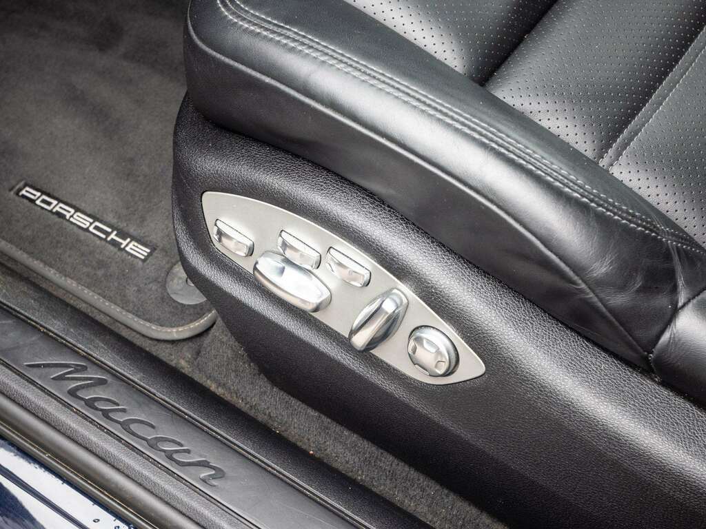 Porsche Macan 2.0T Pdk 4Wd Euro 6 Ss Red #20