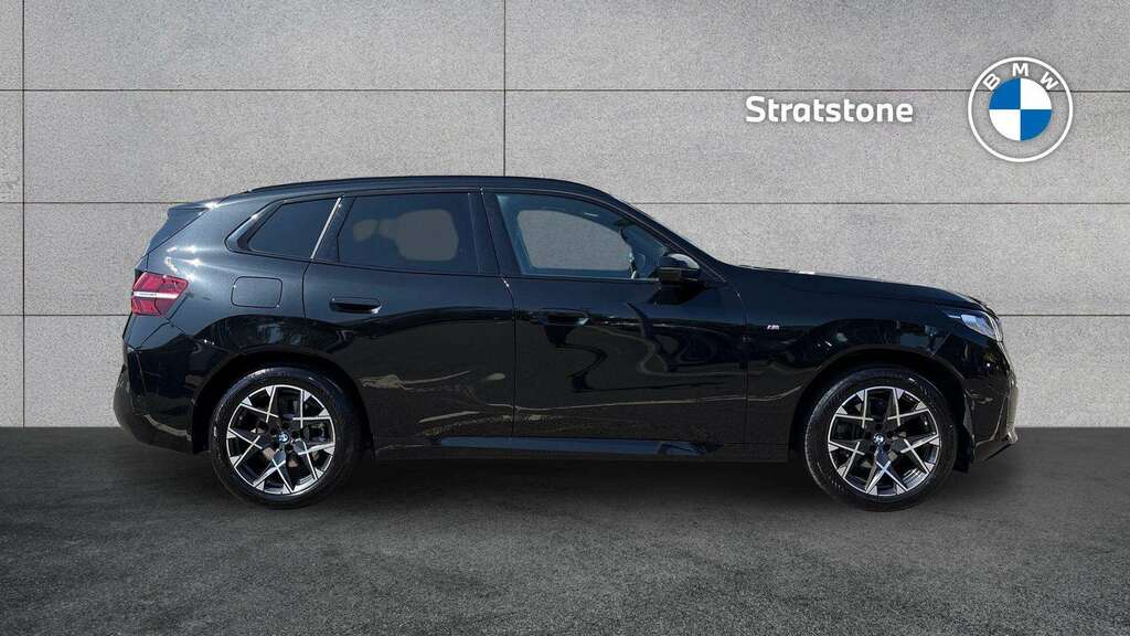 BMW X3 30E Xdrive M Sport 2025 Black #3