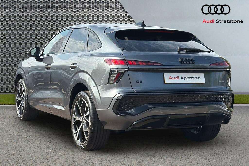 Audi Q3 2.0 Tfsi Quattro Edition 1 S Tronic 2026 Grey #3