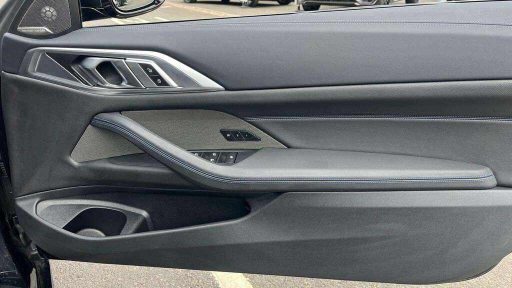 BMW 4 Series 420I M Sport Step Black #26