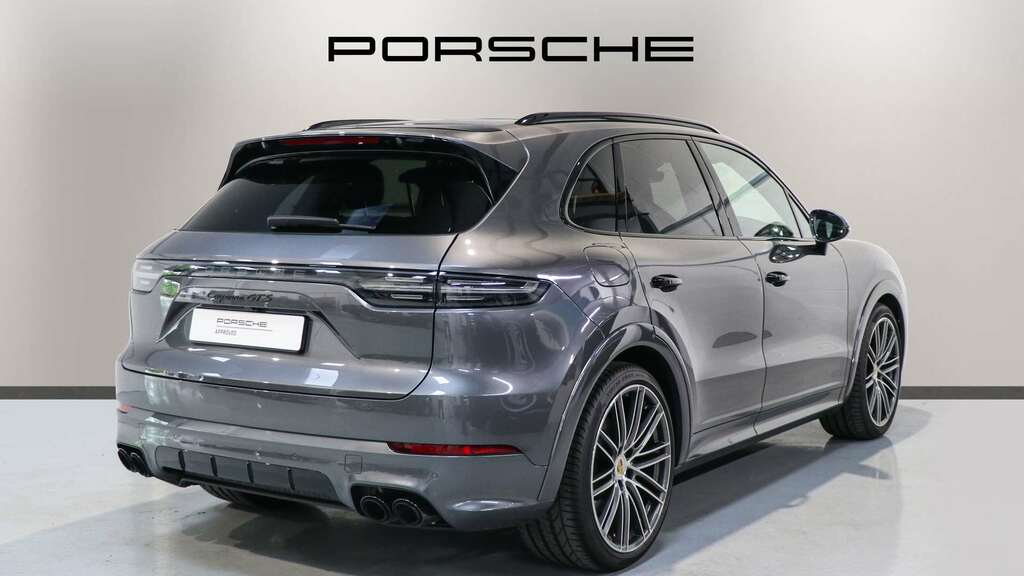 Porsche Cayenne Gts 2023 Grey #3