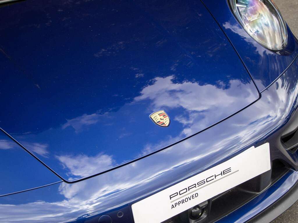 Porsche 911 Targa 4 Gts S-a 2023 Black #27