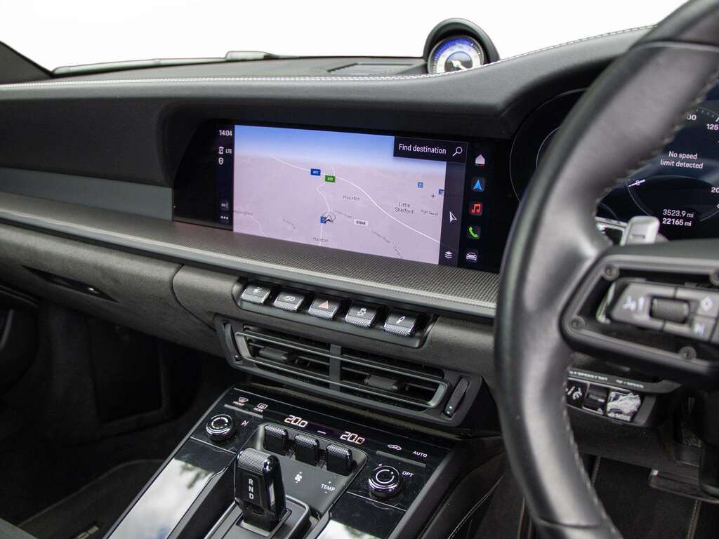 Porsche 911 Targa 4 Gts S-a 2023 Black #18
