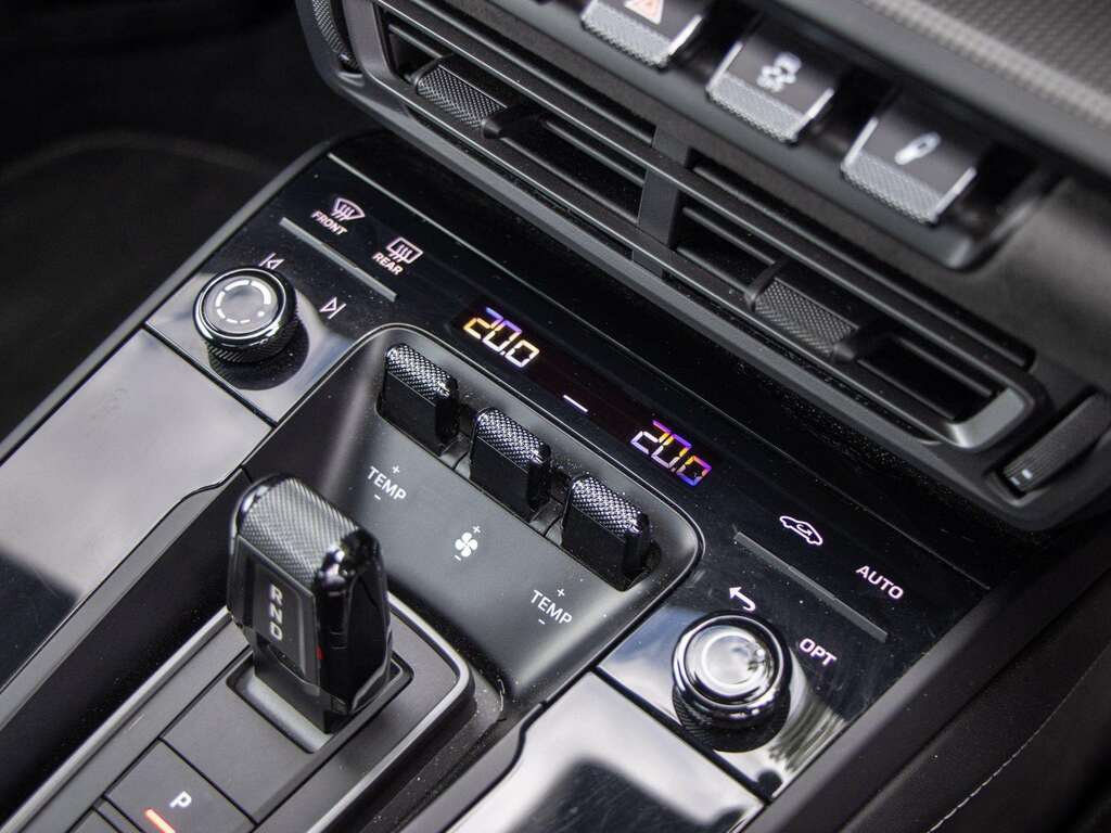 Porsche 911 Targa 4 Gts S-a 2023 Black #19