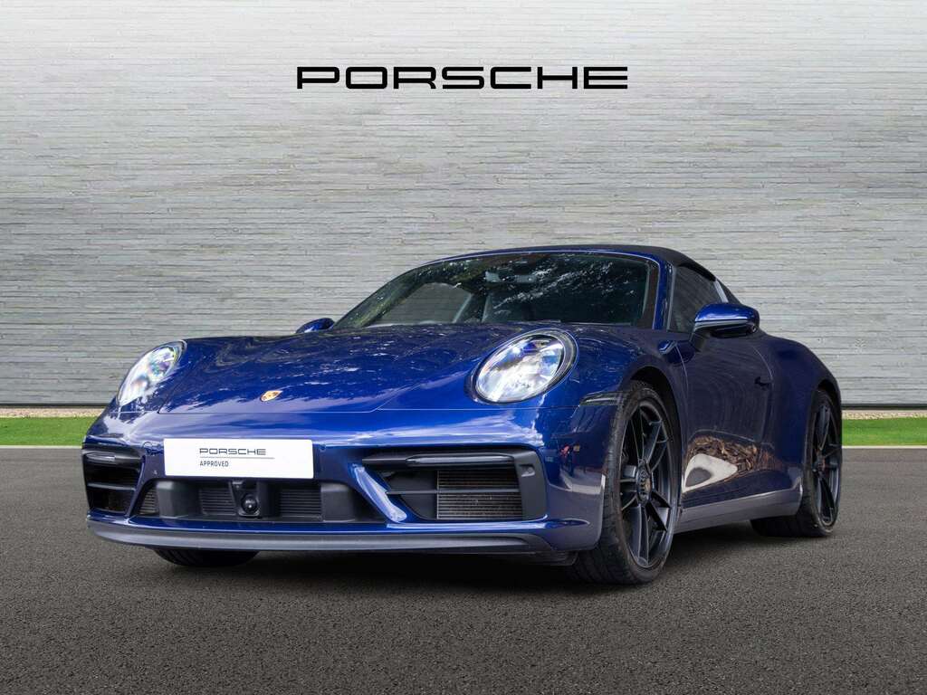 Porsche 911 Targa 4 Gts S-a 2023 Black #7
