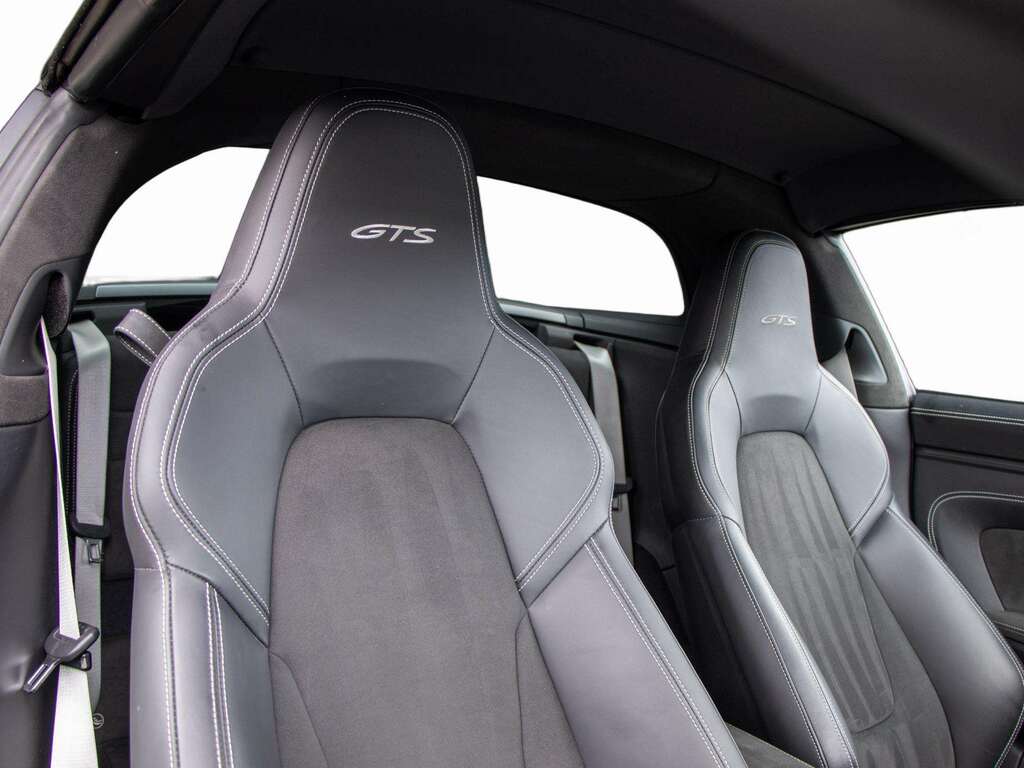 Porsche 911 Targa 4 Gts S-a 2023 Black #25