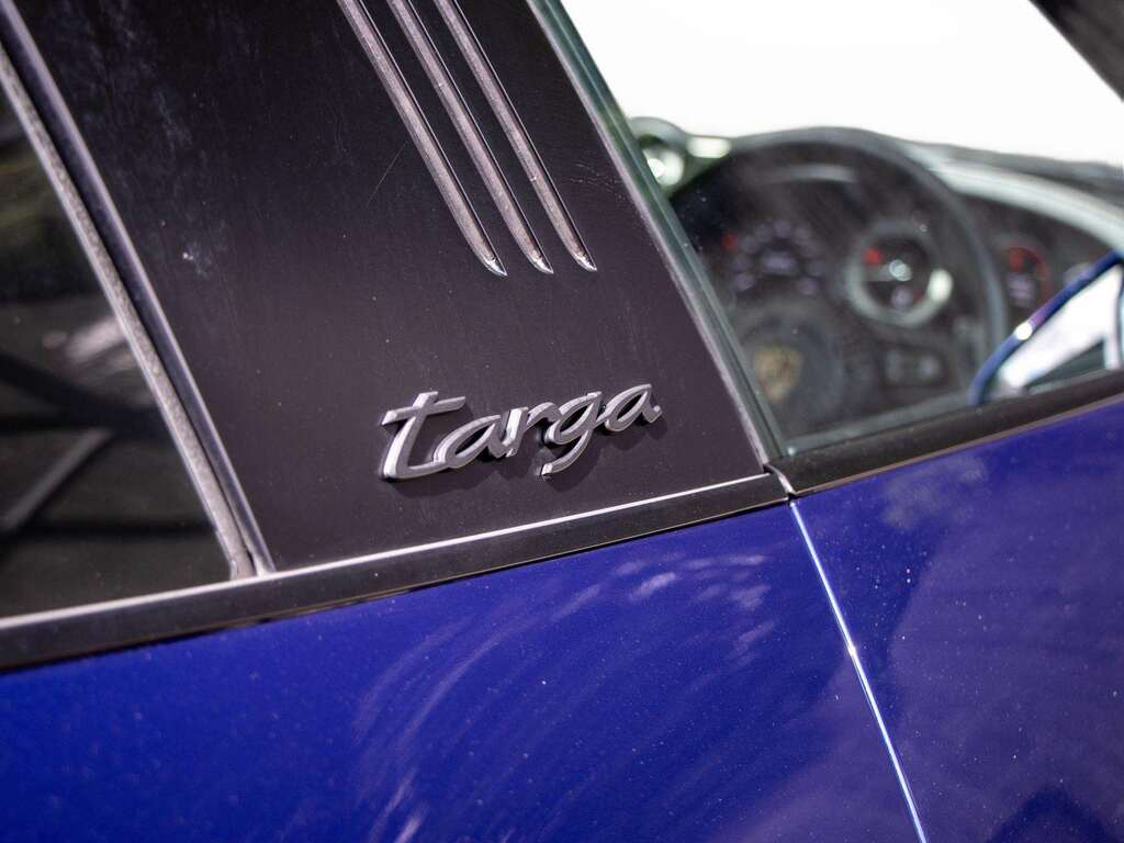 Porsche 911 Targa 4 Gts S-a 2023 Black #8