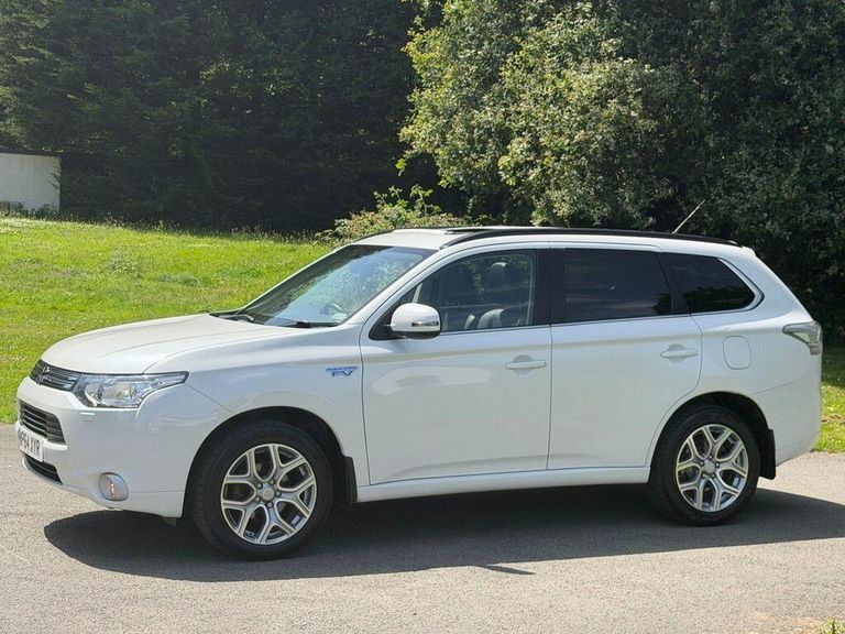 Mitsubishi Outlander 2.0H 12Kwh Gx4h Cvt 4Wd Euro 5 Ss White #6