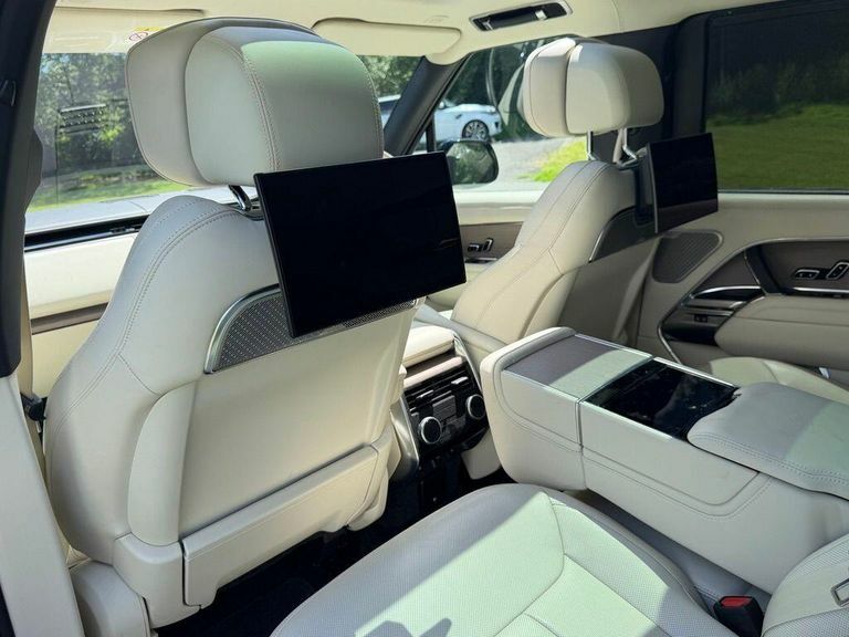 Land Rover Range Rover Se Red #24