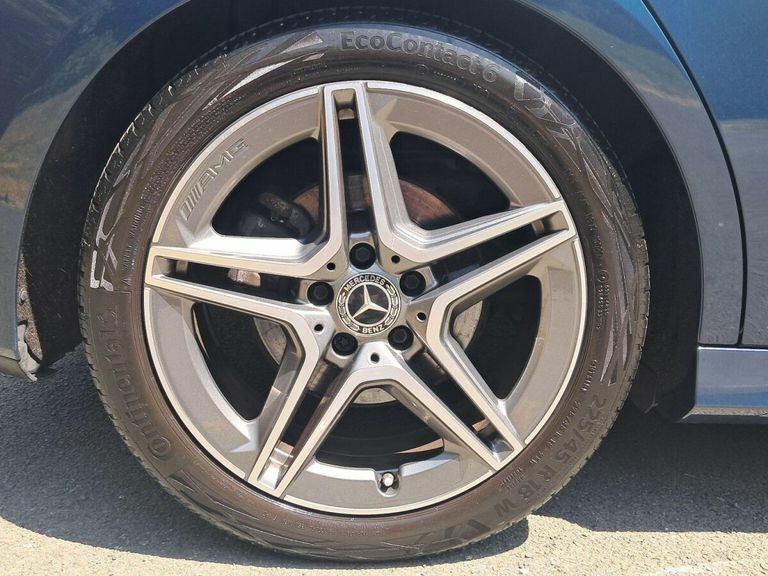 Mercedes-Benz B Class B220d Amg Line Executive Silver #17