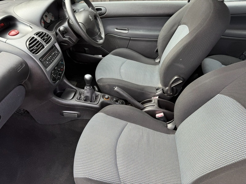 Peugeot 206 1.4 Urban 74 Bhp Red #10