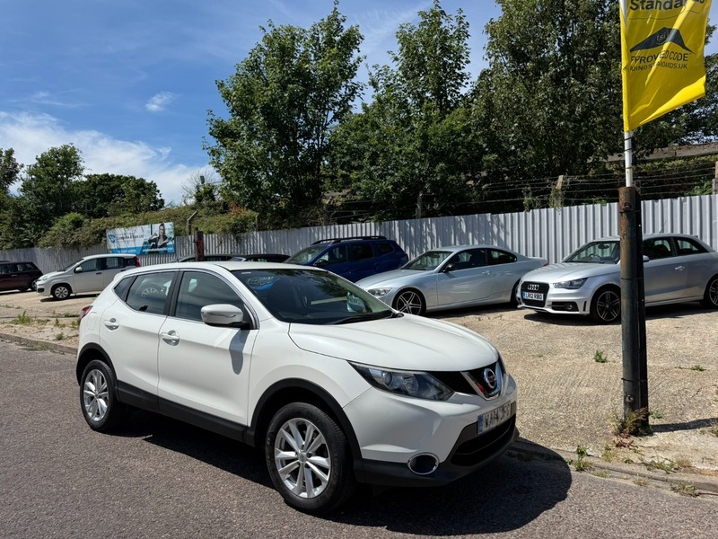 Nissan Qashqai Acenta Dig-t White #4