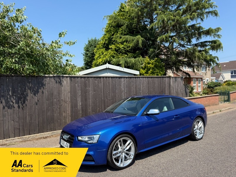 Audi A5 S5 Tfsi Quattro S Blue
