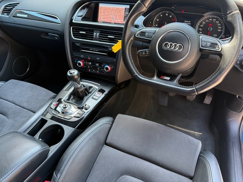 Audi A4 Black Edition Grey #12