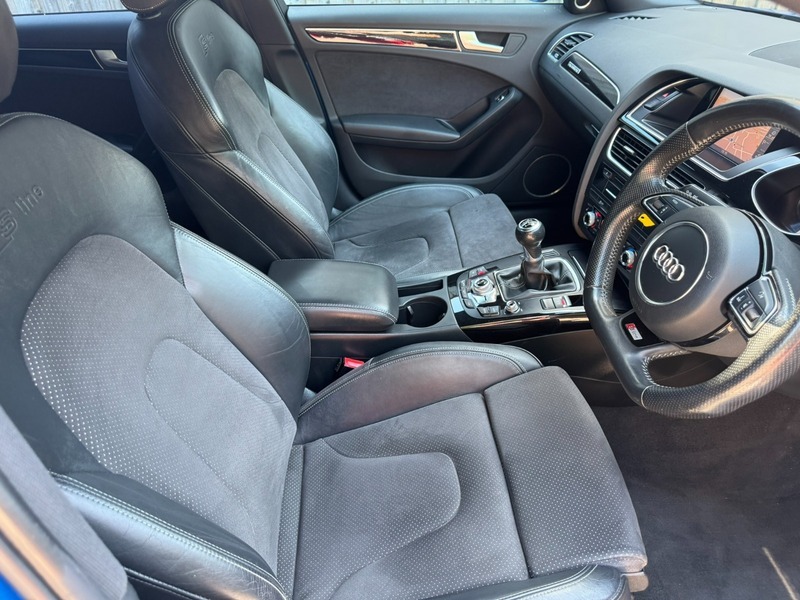 Audi A4 Black Edition Grey #13