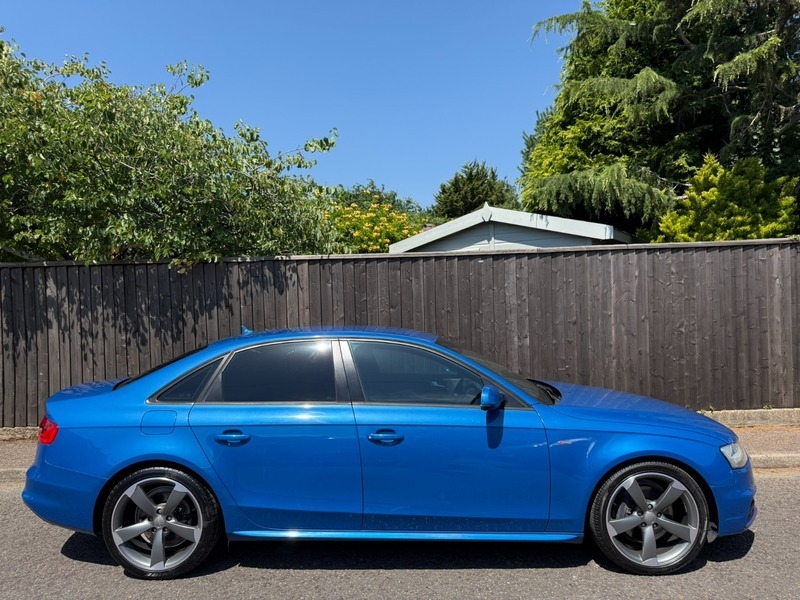 Audi A4 Tfsi Quattro S Line Blue #2