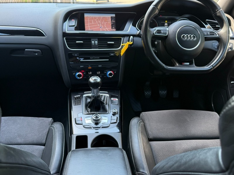 Audi A4 Black Edition Grey #10