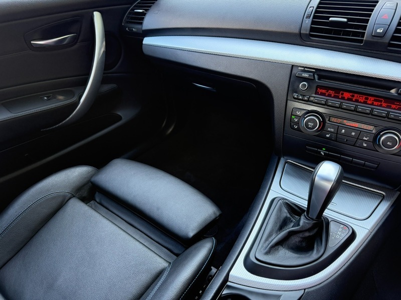 BMW 1 Series Black #12