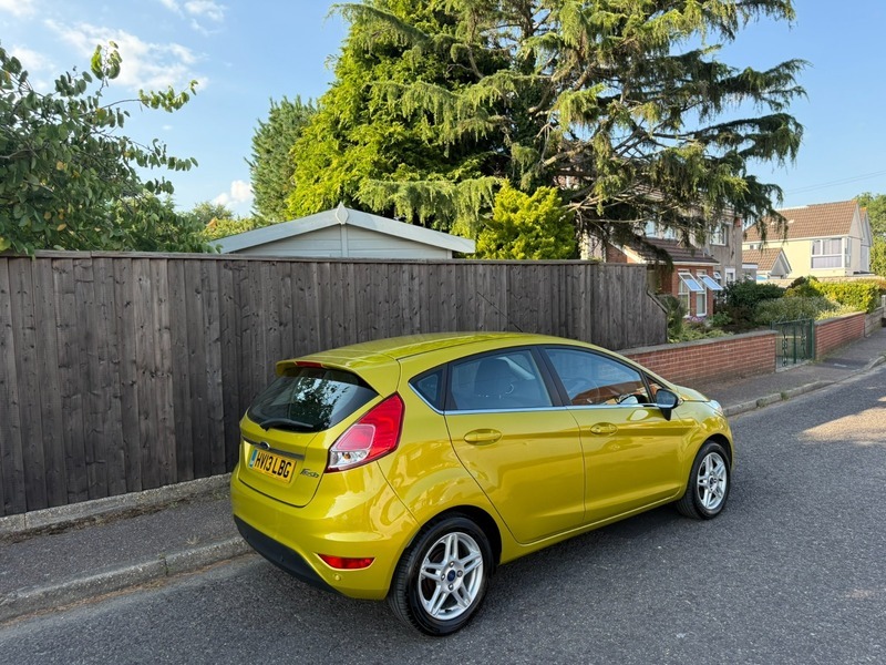 Ford Fiesta Zetec Yellow #3