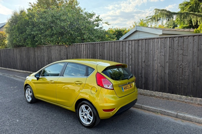 Ford Fiesta Zetec Yellow #6