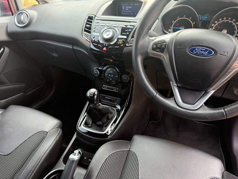 Ford Fiesta T Ecoboost Titanium Grey #12