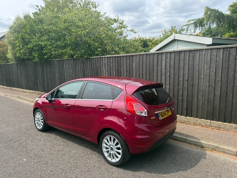 Ford Fiesta Titanium X Red #6