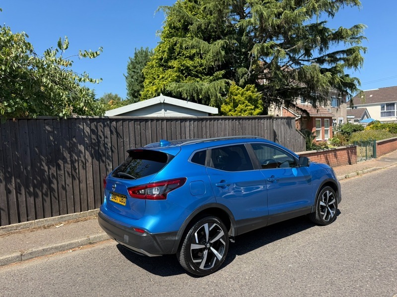 Nissan Qashqai Tekna Plus Dig-t Blue #3