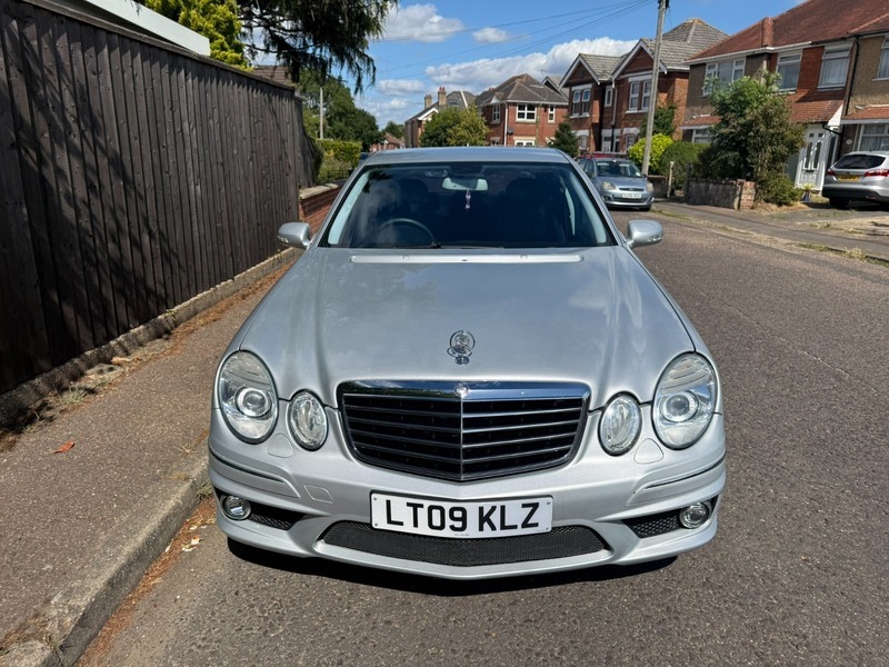 Mercedes-Benz E Class Cdi Blue Efficiency Tiptronic Sport Estate Silver #7