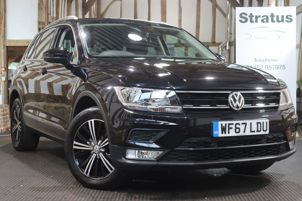 Volkswagen Tiguan 2.0 Tdi Se Navigation 4Motion Euro 6 S S Black