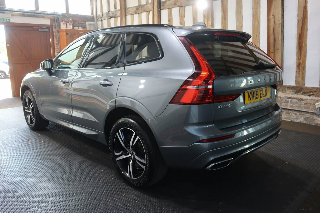 Volvo XC60 2.0 B4 Mhev R-design Awd Euro 6 S S KM19ELN Grey #4