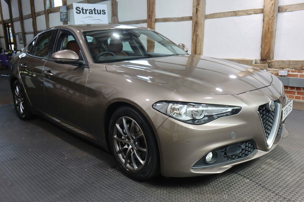 Alfa Romeo Giulia 2.2 Td Speciale Saloon Euro 6 S S Red #7