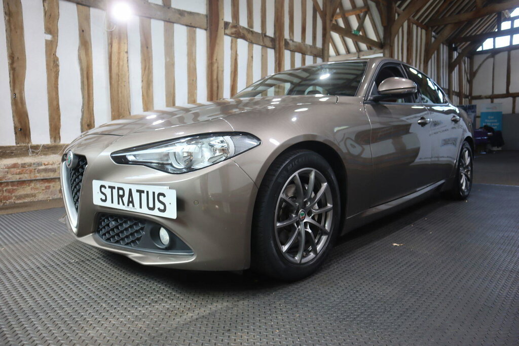 Alfa Romeo Giulia 2.2 Td Speciale Saloon Euro 6 S S Red #64
