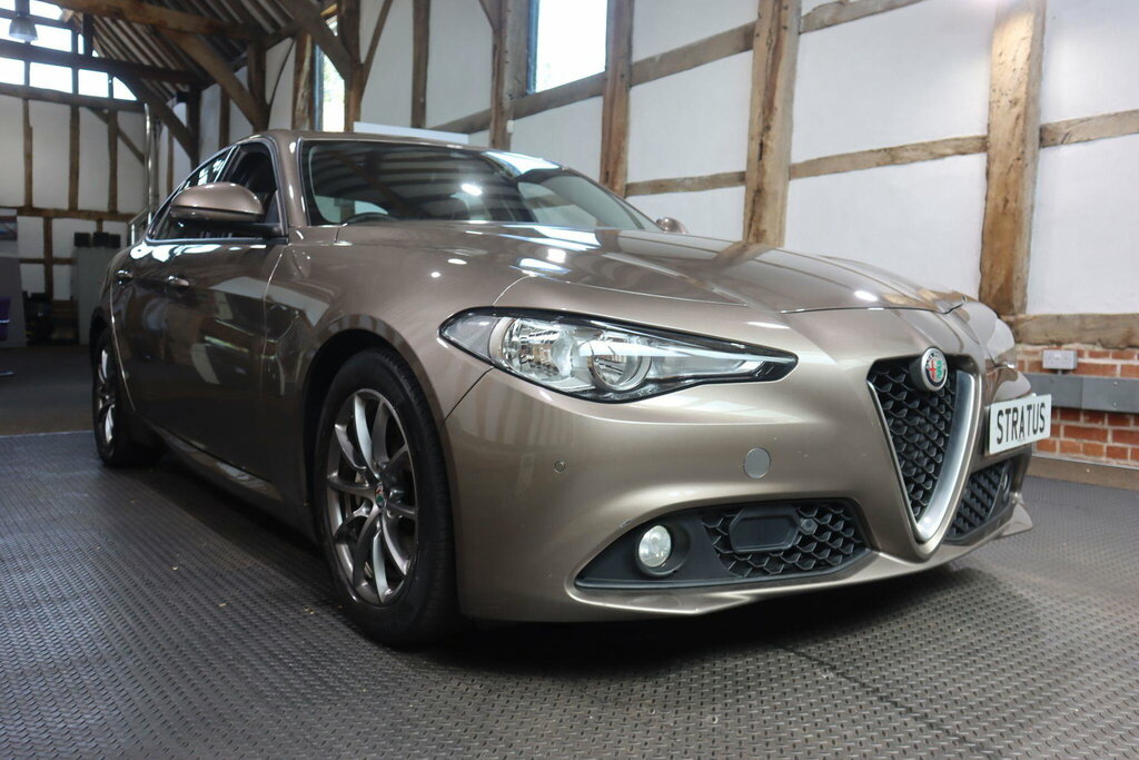 Alfa Romeo Giulia 2.2 Td Speciale Saloon Euro 6 S S Red #49