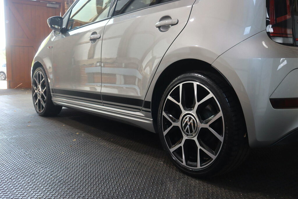 Volkswagen Up Beats 1.0 65Ps 5-Speed Black #61
