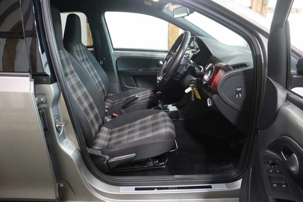 Volkswagen Up Beats 1.0 65Ps 5-Speed Black #10