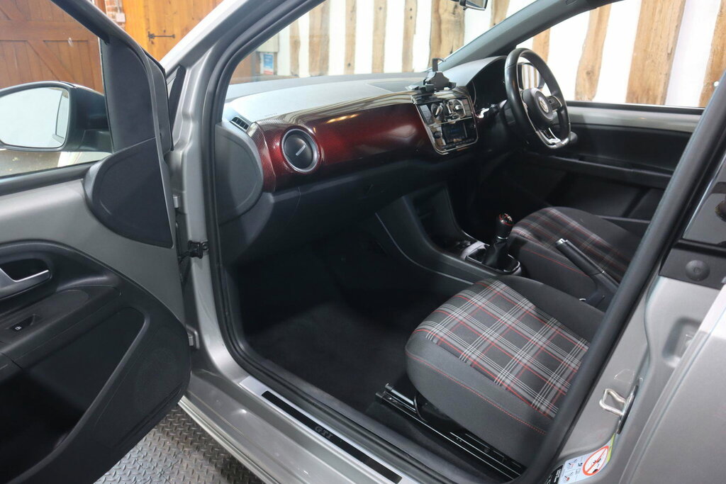 Volkswagen Up Beats 1.0 65Ps 5-Speed Black #28