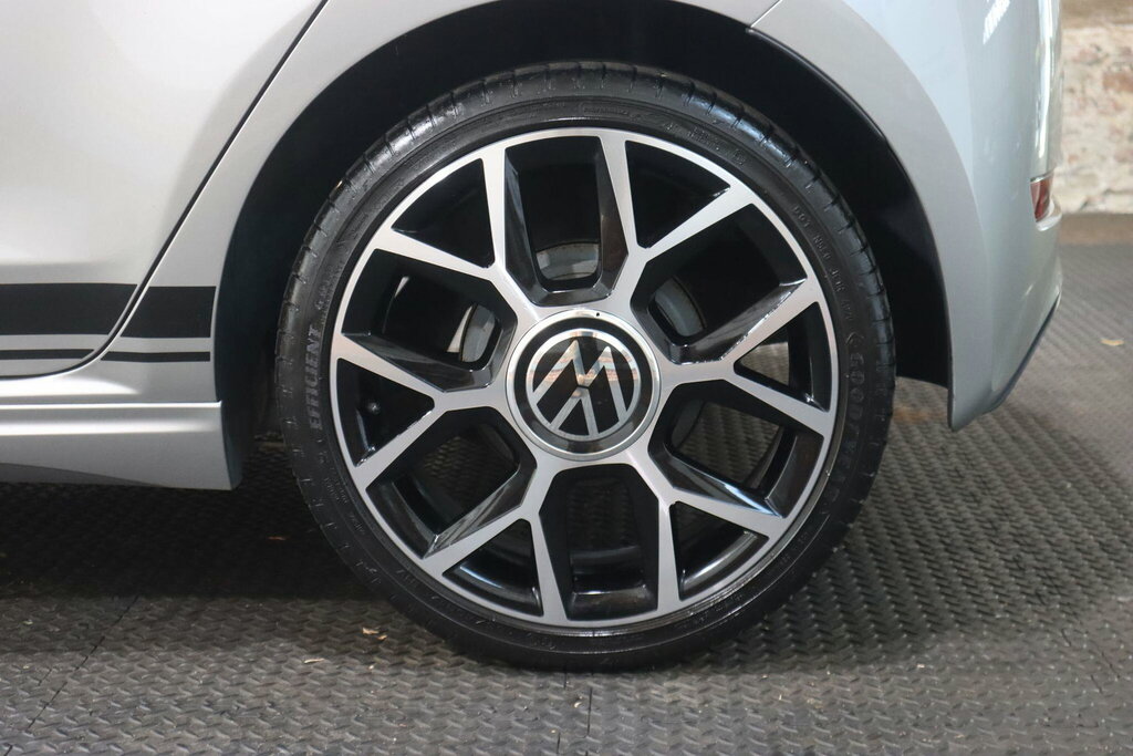 Volkswagen Up Beats 1.0 65Ps 5-Speed Black #44