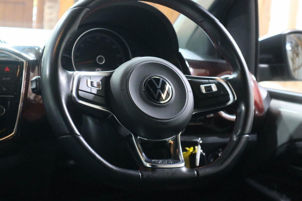 Volkswagen Up Beats 1.0 65Ps 5-Speed Black #43