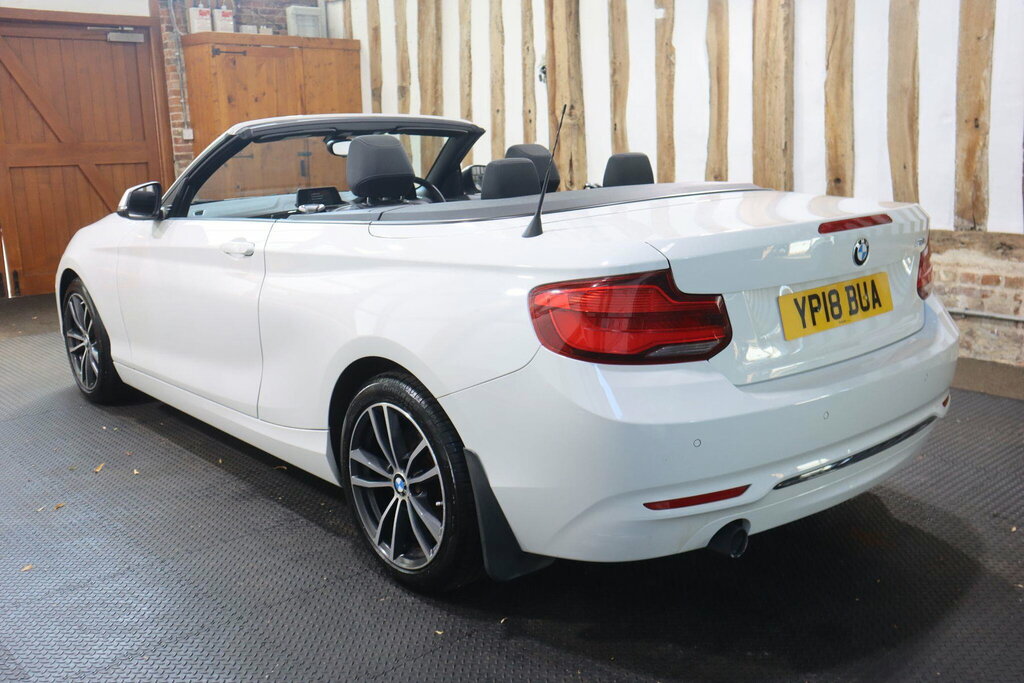 BMW 2 Series 1.5 218I Sport Euro 6 S S White #4