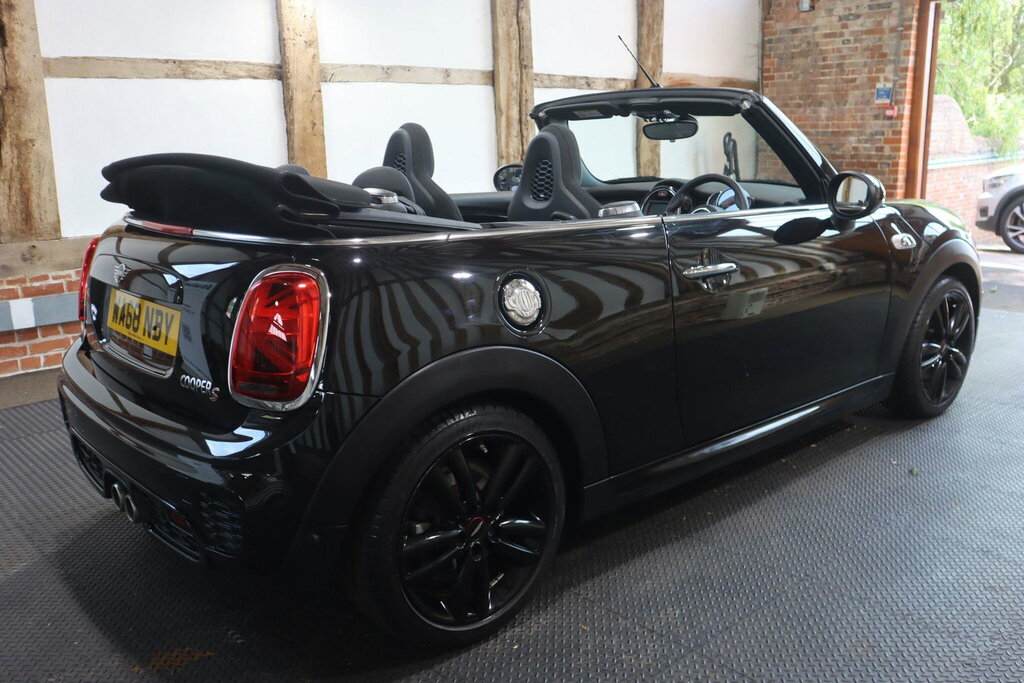 Mini Convertible 2.0 Cooper S Euro 6 S S Black #6