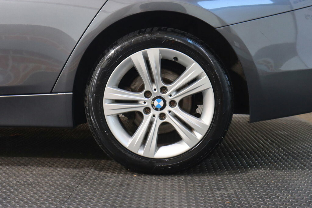 BMW 3 Series 318I Sport Blue #44