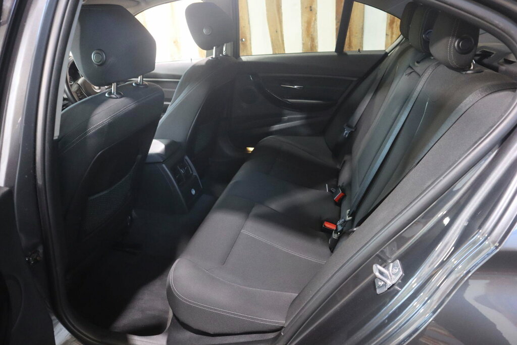 BMW 3 Series 318I Sport Blue #37