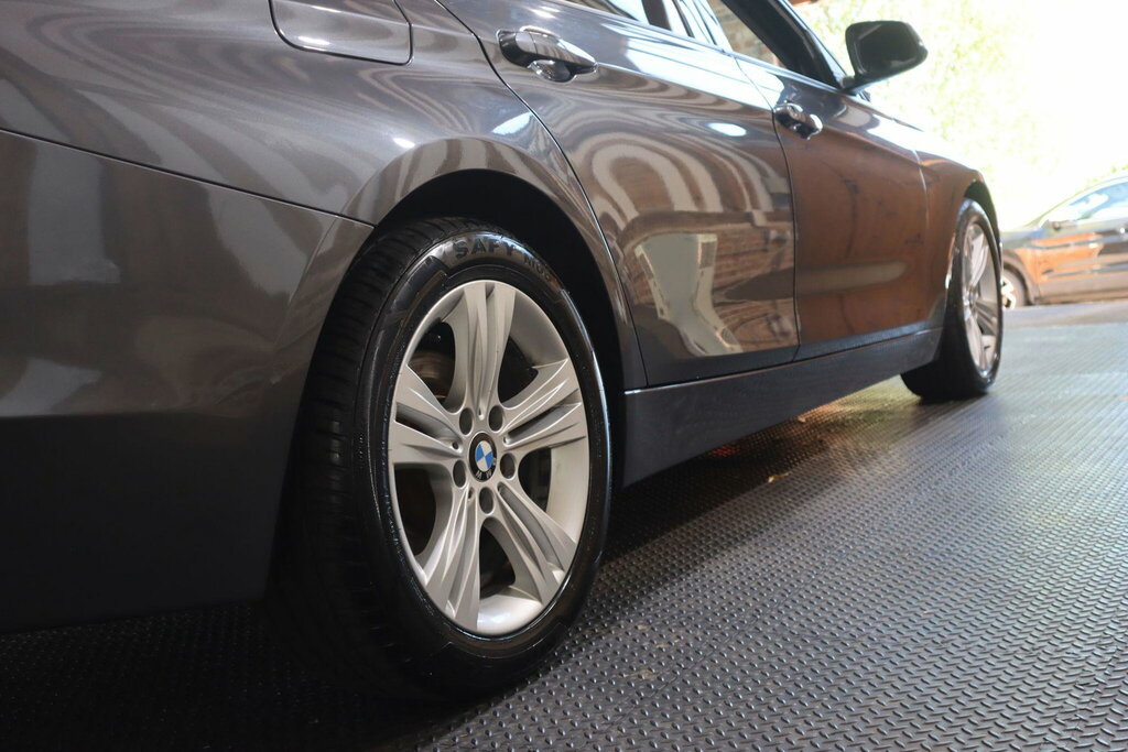 BMW 3 Series 318I Sport Blue #56