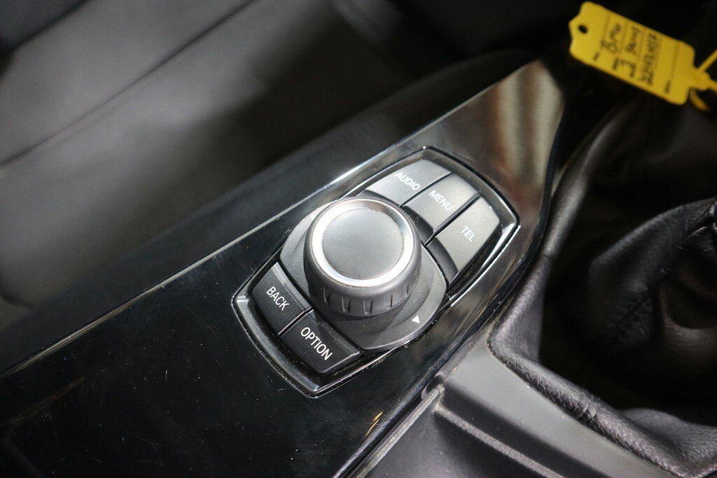 BMW 3 Series 318I Sport Blue #23