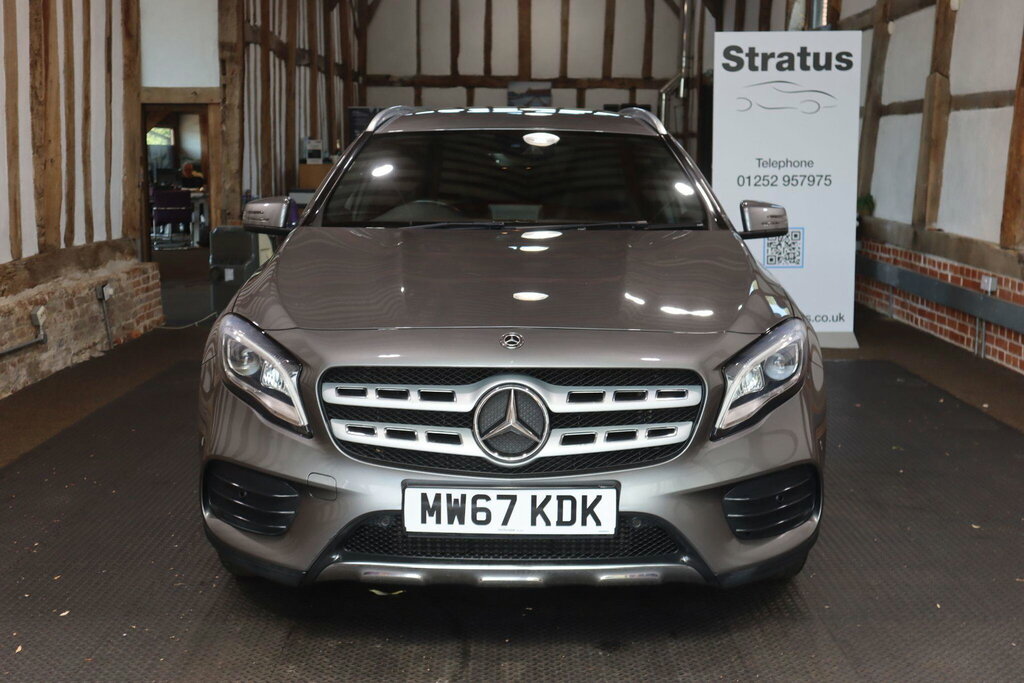 Mercedes-Benz GLA Class 2.1 Gla220d Amg Line Premium 7G-dct 4Matic Euro Grey #2