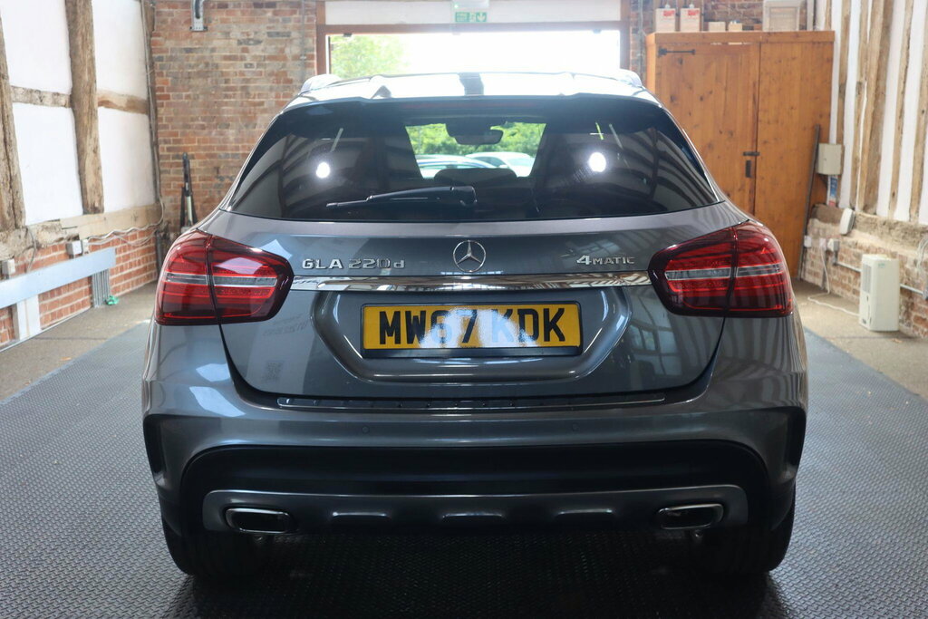 Mercedes-Benz GLA Class 2.1 Gla220d Amg Line Premium 7G-dct 4Matic Euro Grey #5