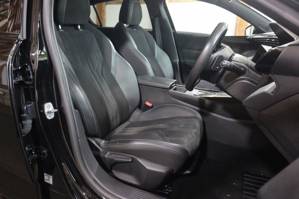 Peugeot 308 1.2 Puretech Allure Premium Eat8 - 2022 22 Red #11