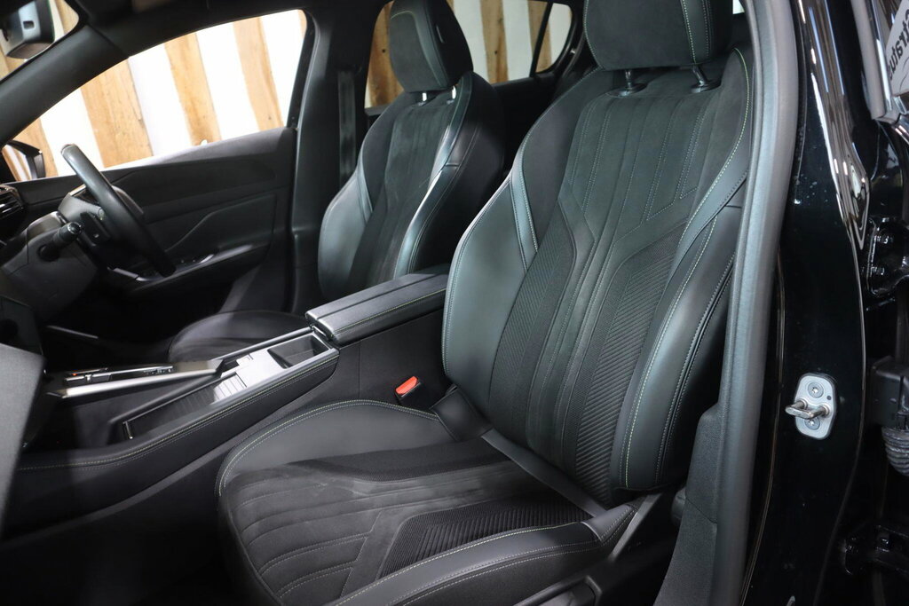 Peugeot 308 1.2 Puretech Allure Premium Eat8 - 2022 22 Red #32