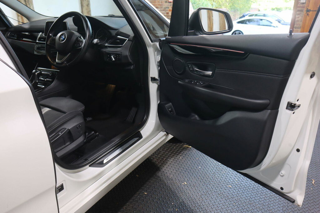 BMW 2 Series Gran Tourer Mpv 2.0 220D Sport Xdrive Euro 6 Ss 2 Beige #8